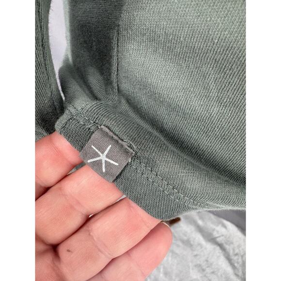 Barefoot Dreams Shirt Womens Small Green 100% Cotton Long Sleeve Crewneck - Picture 8 of 9